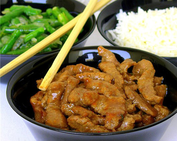 Стручковая фасоль с мясом по-корейски